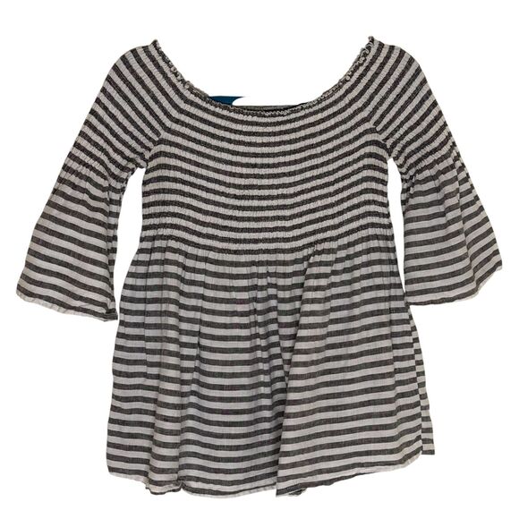 C&C California Tops - C & C California Linen Babydoll Smocked Top Blouse Shirt Gray White M